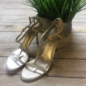 (FLAW) Gianni Bini Sparkly Gold Leather Heels 8.5